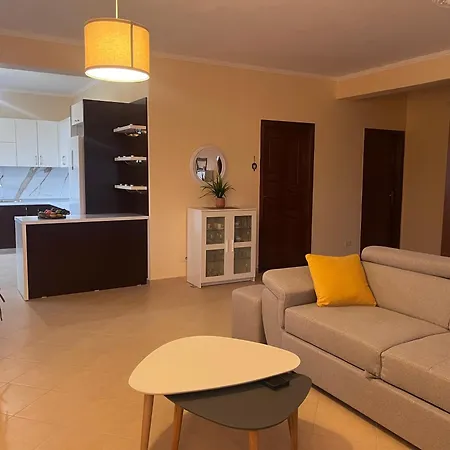 Διαμέρισμα Andrew's Place *