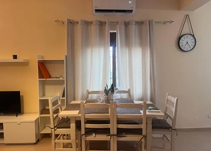 Andrew's Place * Gjashte